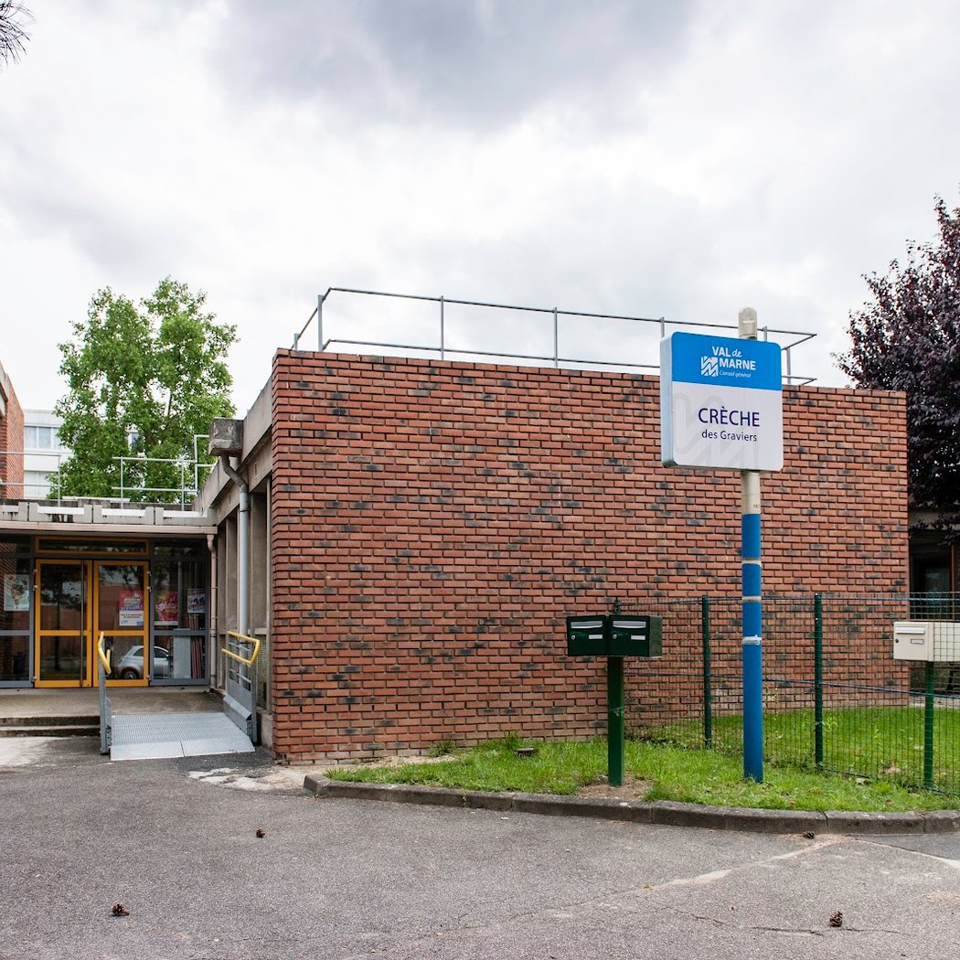 Departmental Nursery Des Graviers 1